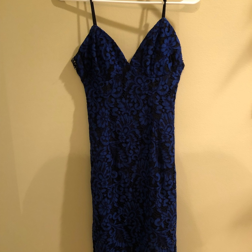 Bardot- navy blue lace sheath dress. Size 4
